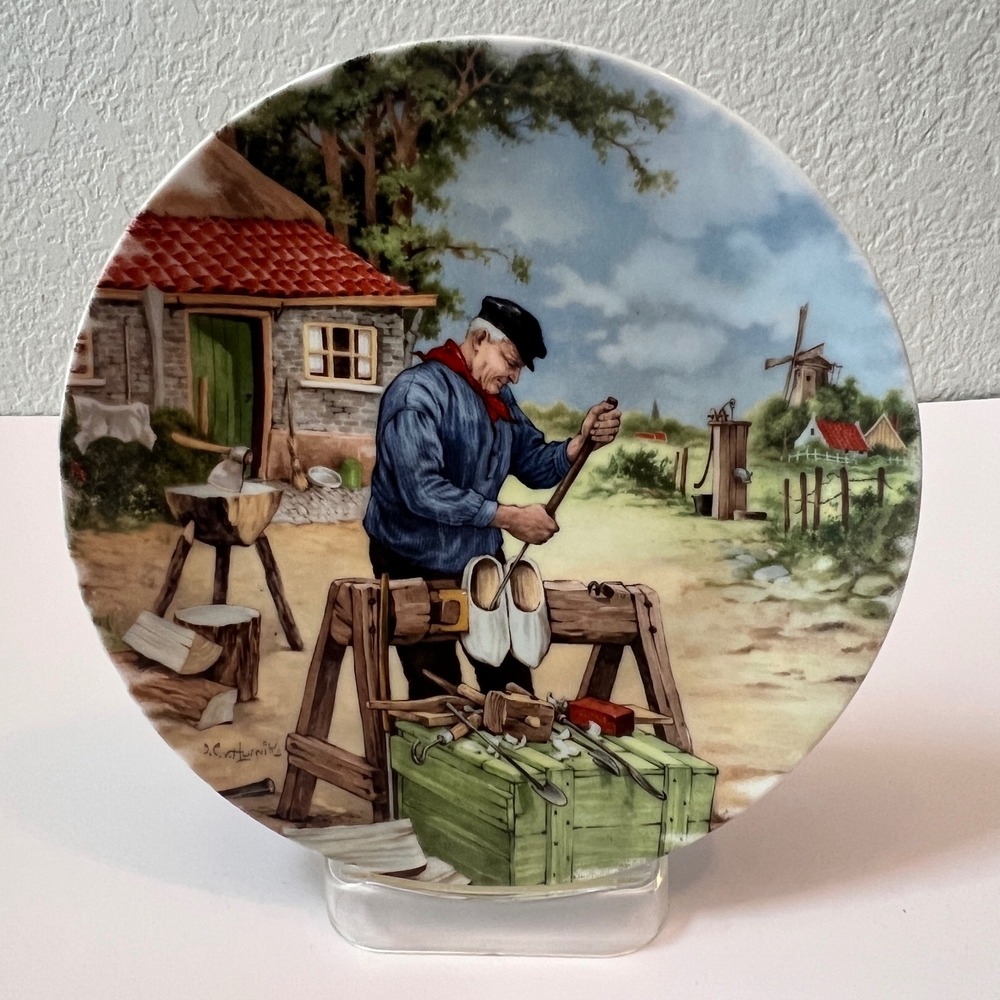 Royal Schwabap Holland Clog Maker Collector Plate J.C. Hunnik Hand Decorated